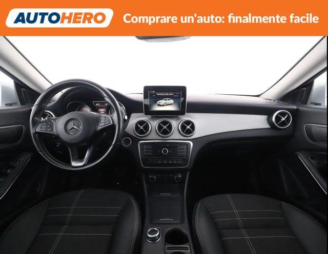MERCEDES-BENZ CLA 200 d Automatic Sport