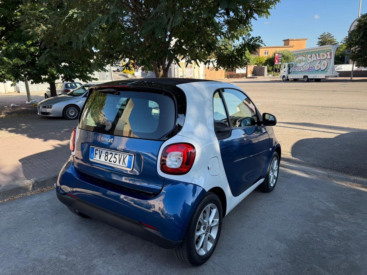 Smart ForTwo KM. 44.000! 70 1.0 Youngster