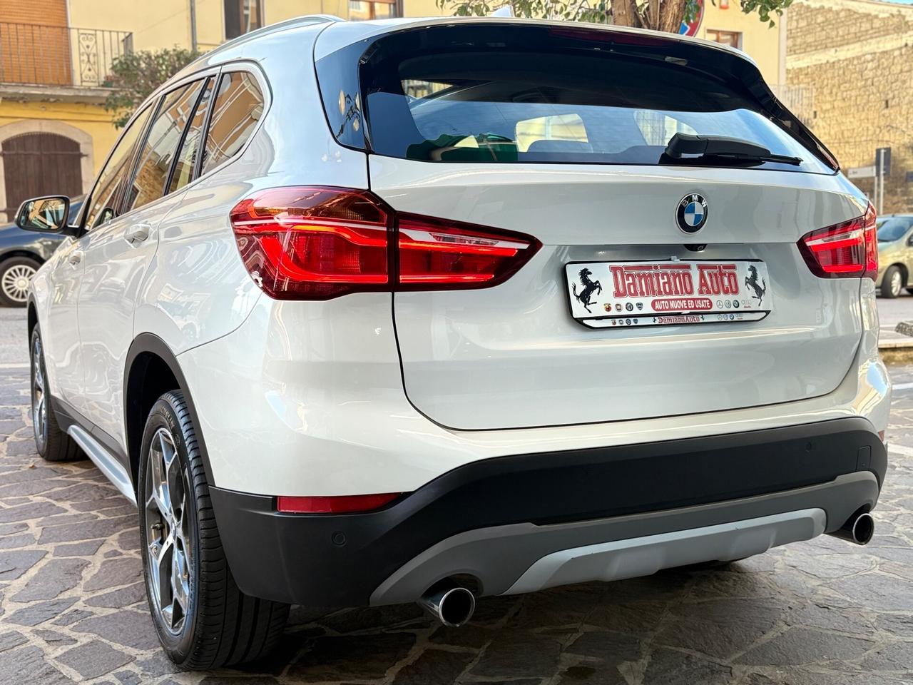 BMW X1 SDrive20d xLine FULL/LED/NAV/TETTO