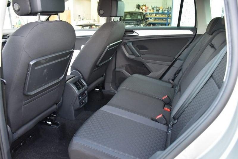 Volkswagen Tiguan 2.0 TDI SCR DSG Business BMT *NAVIGATORE*