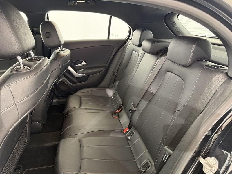 Mercedes-Benz Classe A A 180 d Sport auto