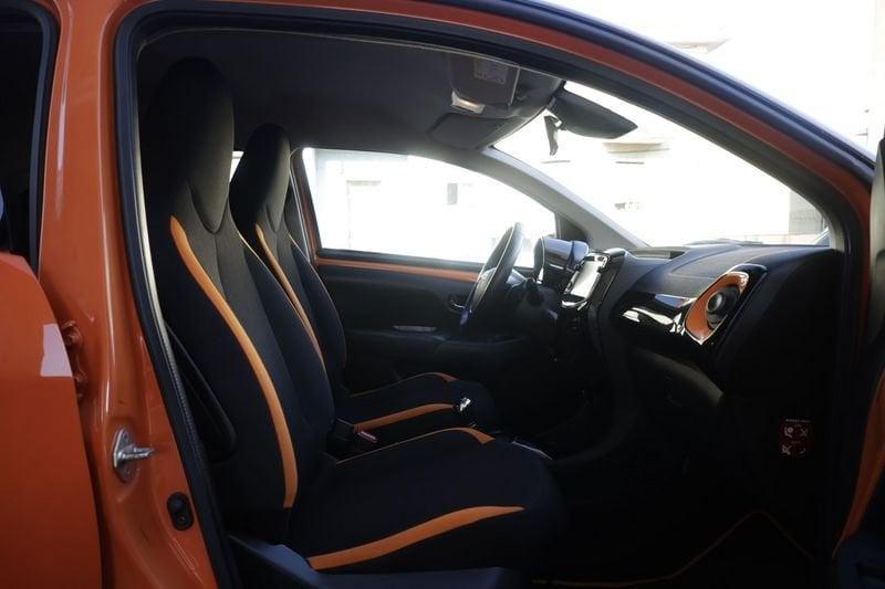 Toyota Aygo Toyota Aygo Connect 1.0 VVT-i 72 CV 5 porte x-clusiv MMT Unicoproprietario