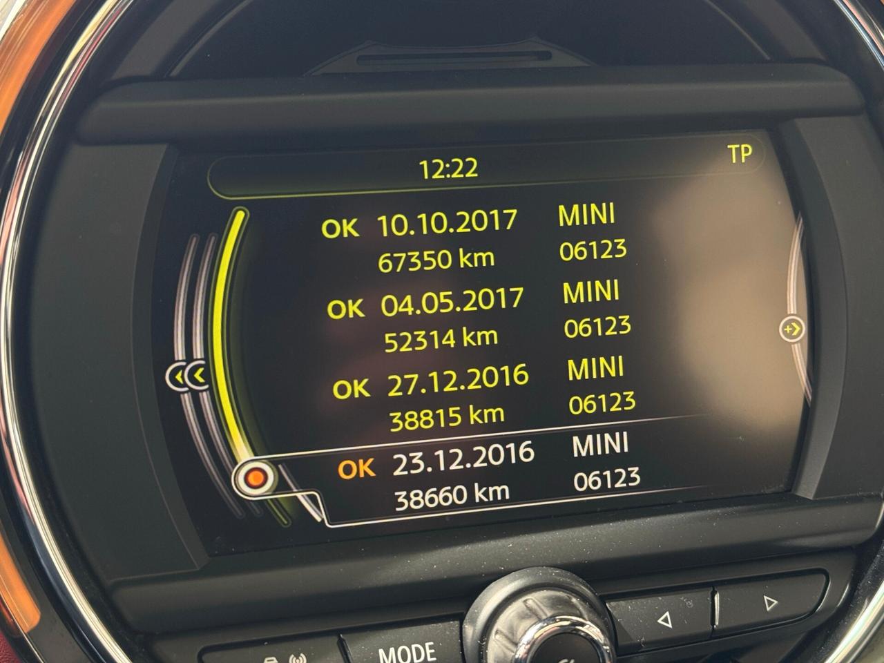 Mini 1.5 Cooper D 116 cv