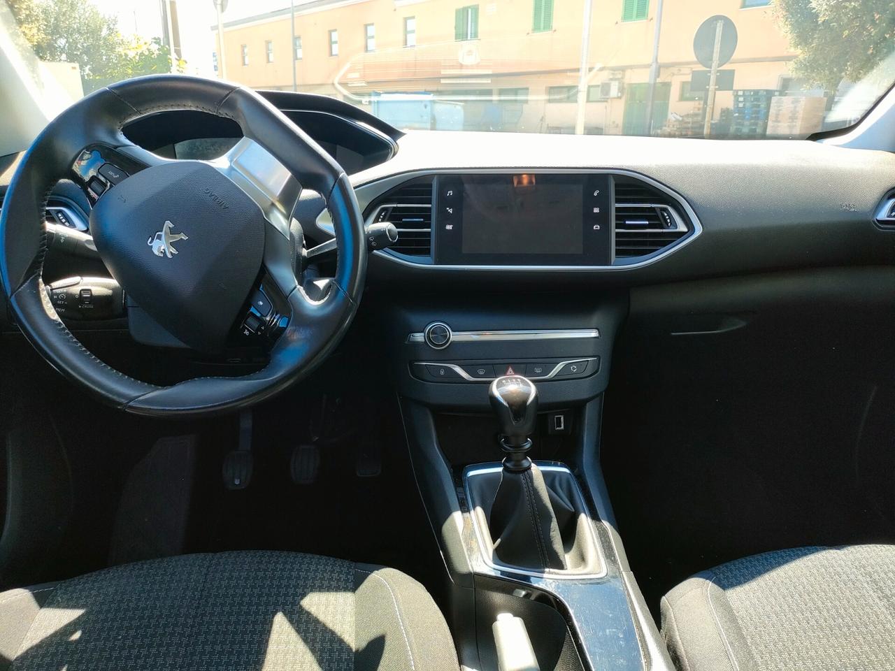 Peugeot 308 BlueHDi 130 S&S SW GT