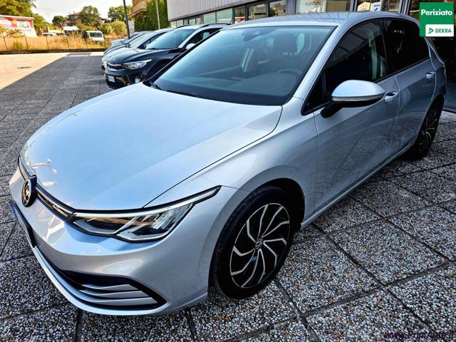VOLKSWAGEN Golf 1.0 TSI EVO Life