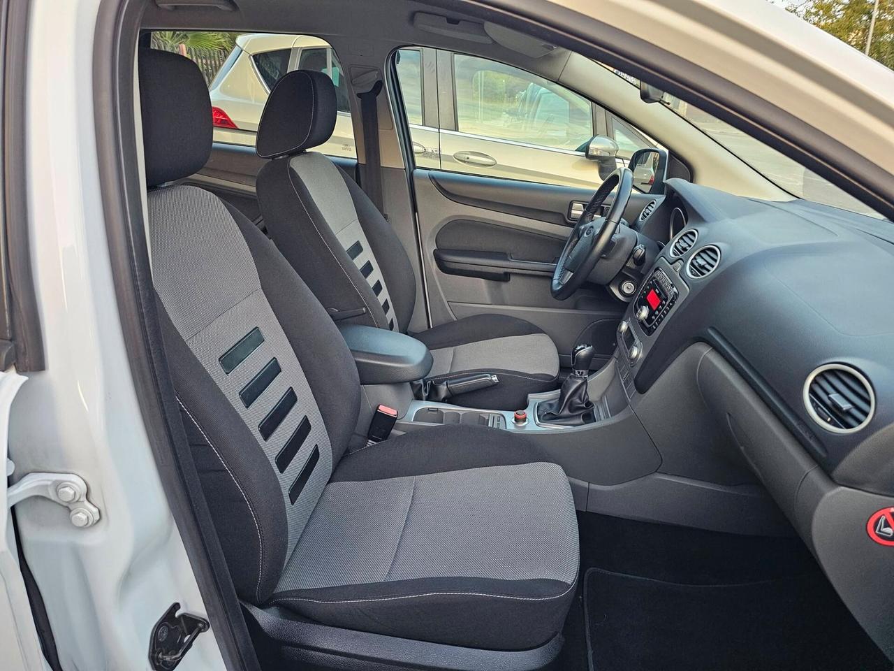 FORD FOCUS SW 1.6 TDCI 110CV TITANIUM