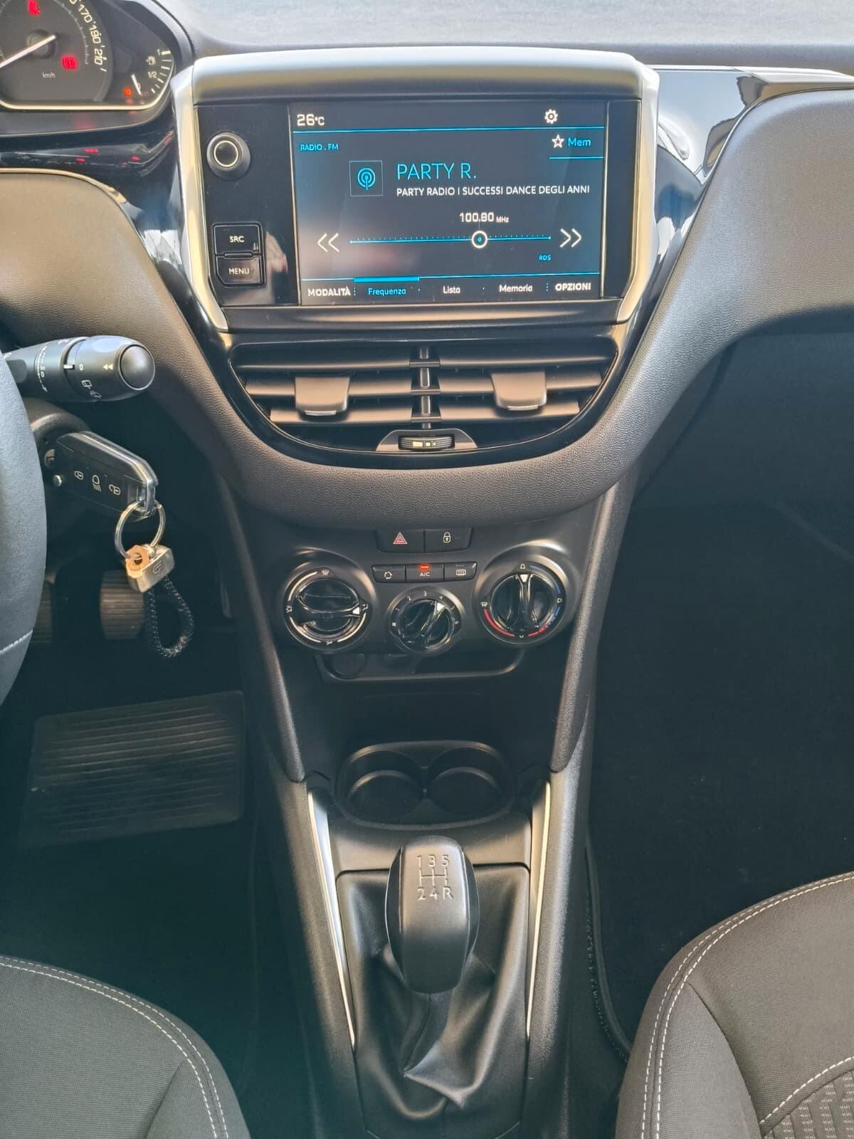 Peugeot 208 puretech 82 5p active