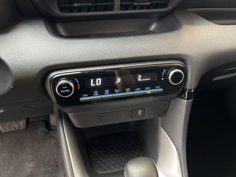 Toyota Yaris 1.5 hybrid Active