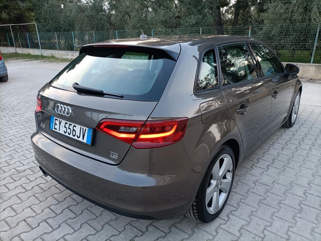 Audi A3 SPB 2.0 TDI 184 CV Quattro S tronic Ambition