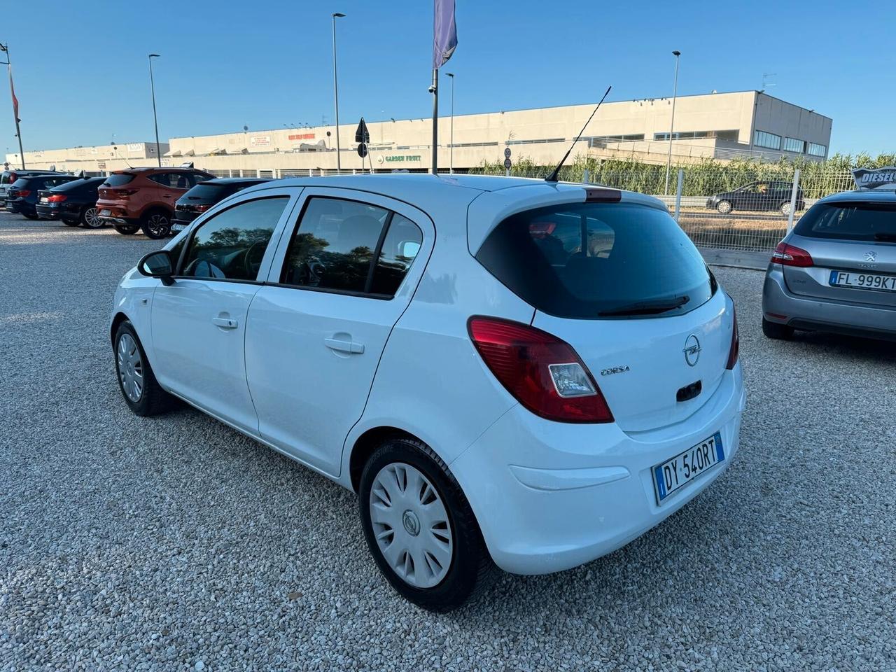 Opel Corsa 1.2 80CV 5 porte GPL-TECH Club