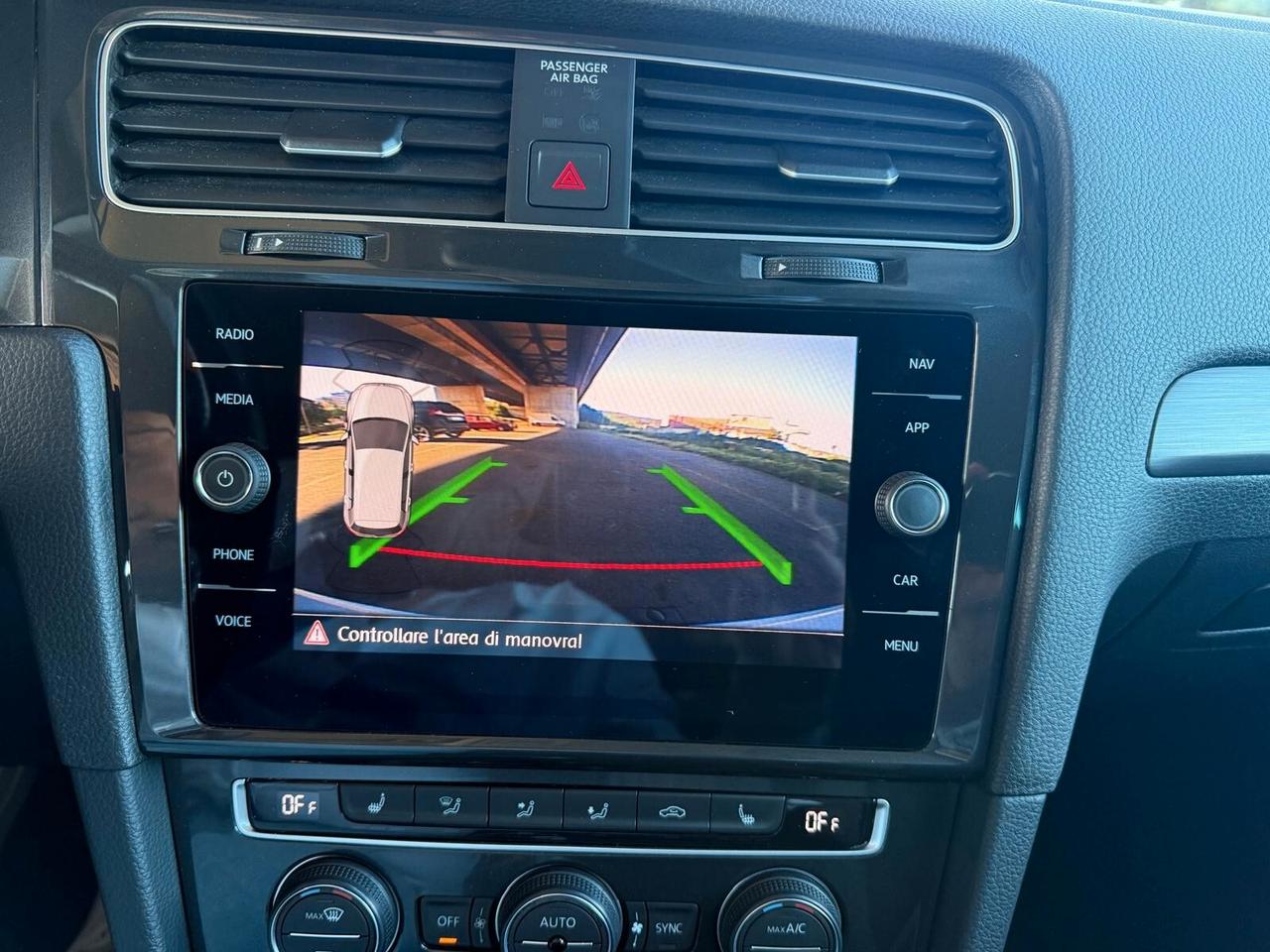 Volkswagen Golf 1.6 TDI 115 CV 5p R line