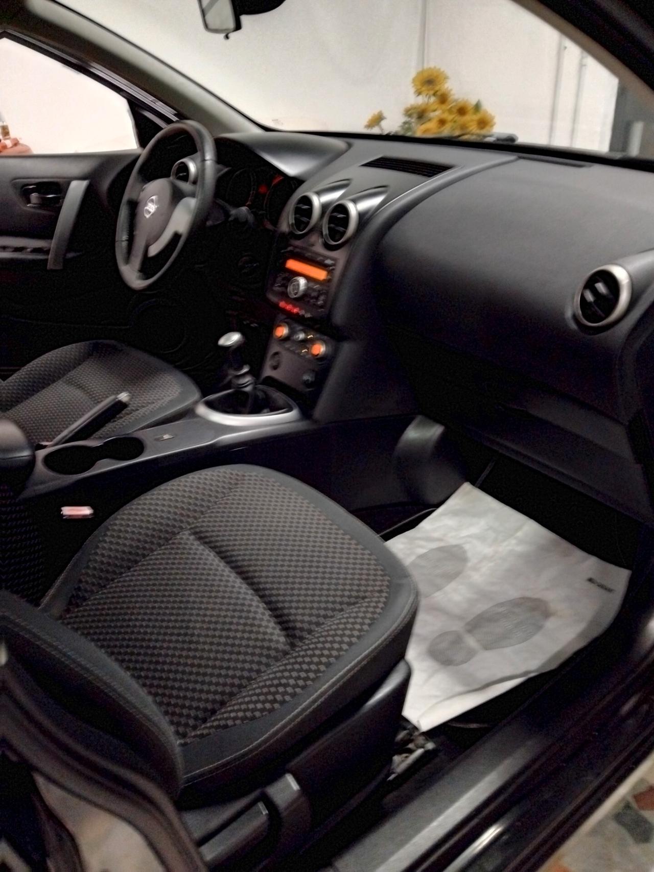 Nissan Qashqai 1.5 dCi Tekna