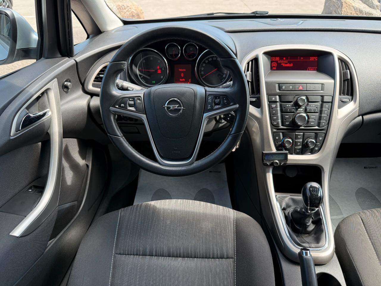 Opel Astra 1.7 CDTI 110CV Station Wagon Cosmo