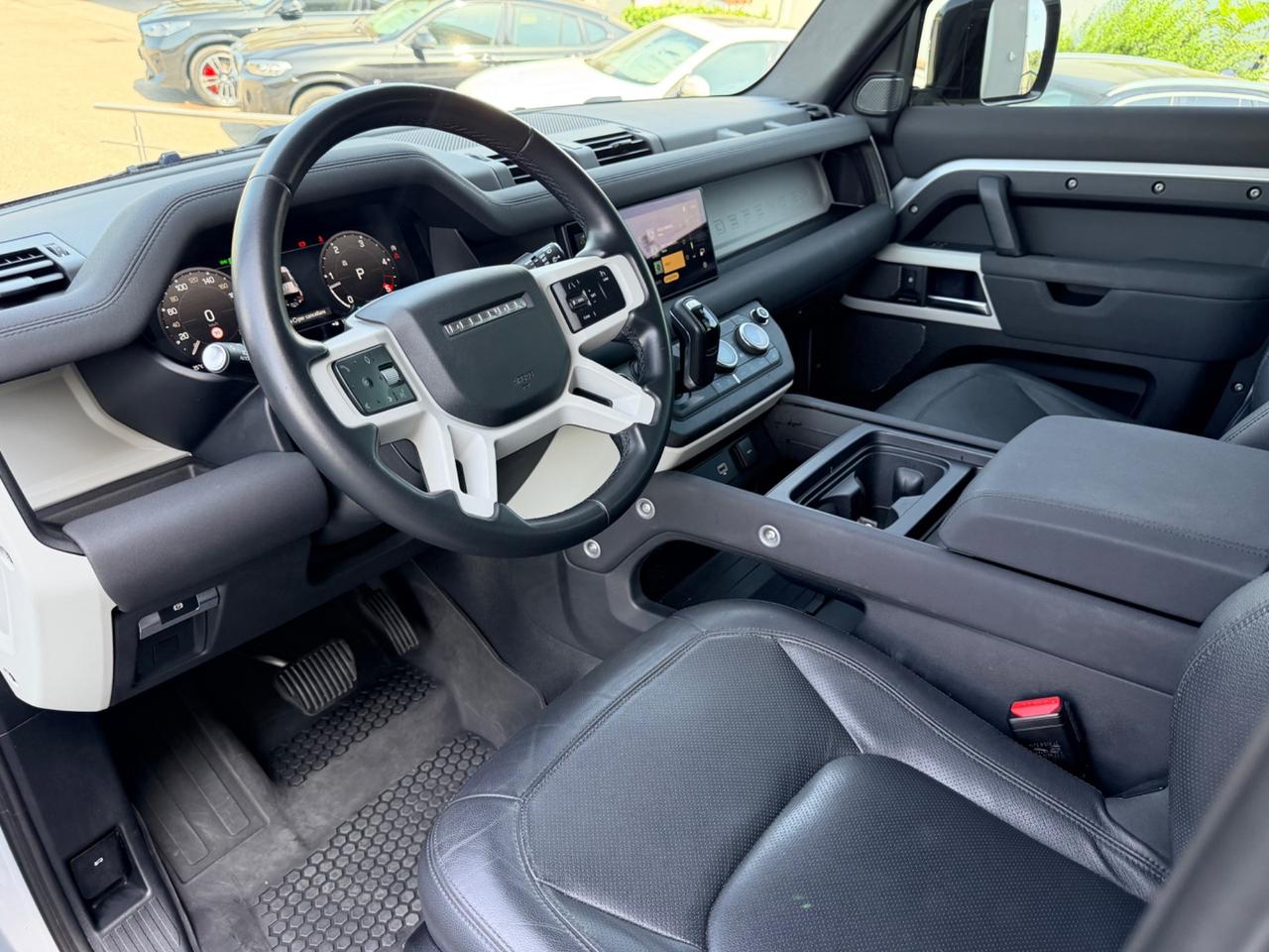 Land Rover Defender 110 3.0D I6 200 CV AWD Auto SE