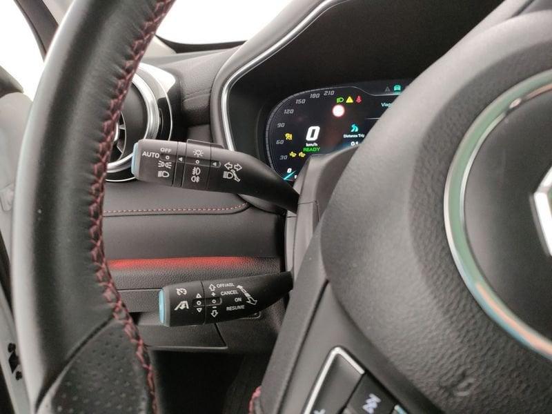 MG EHS Plug-in Hybrid Exclusive