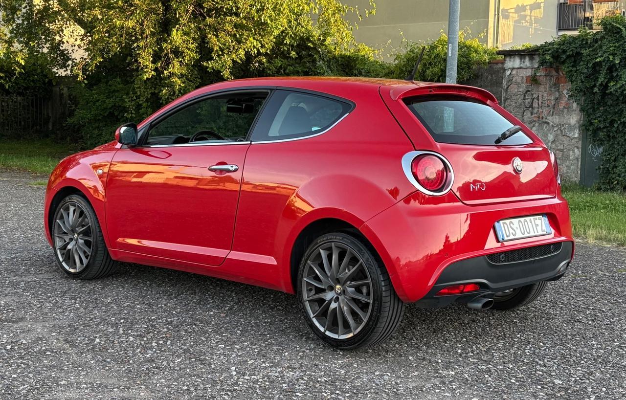 Alfa Romeo MiTo 1.6 JTDm Distinctive Sport Pack