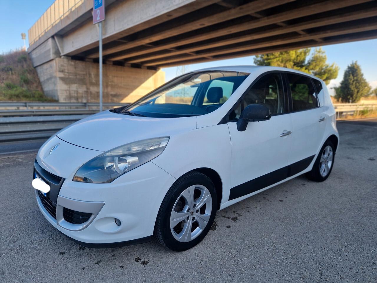 Renault Scenic Scénic XMod 1.5 dCi 110CV Start&Stop Live