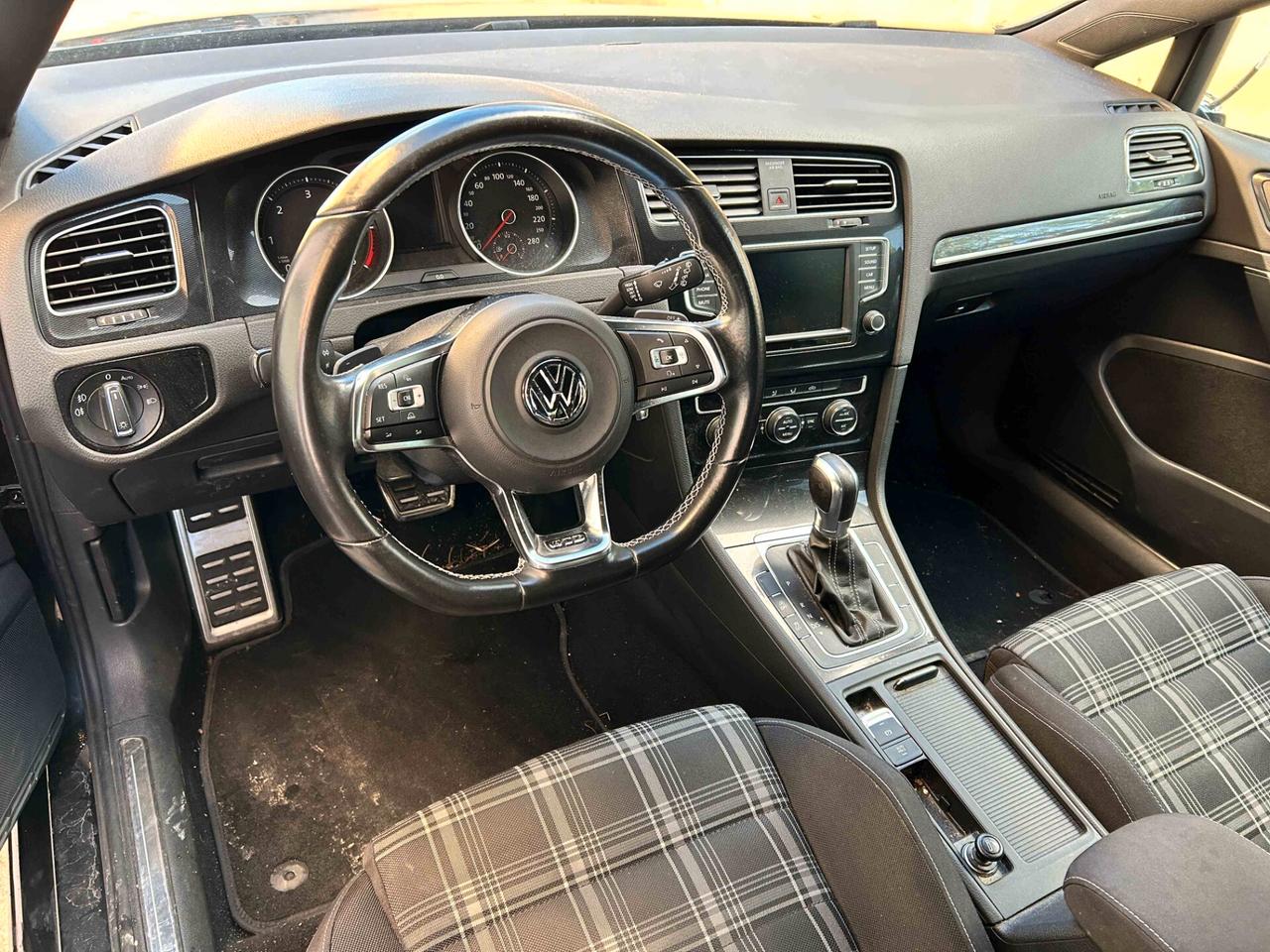 VW Golf GTD 2.0 TDI 184CV DSG - 2015 Incidentata