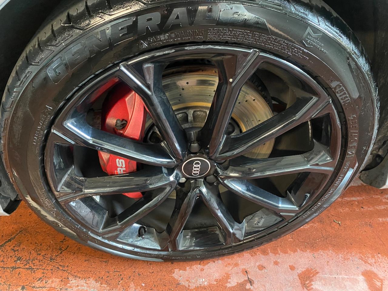 Audi Q3 RS Q3 SPB quattro S tronic LED