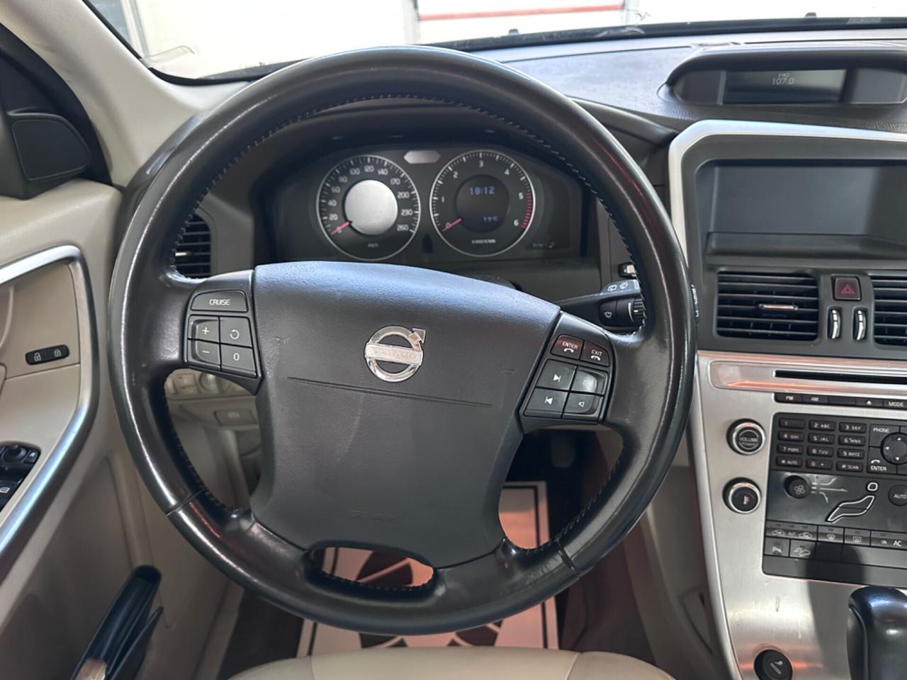 Volvo XC 60 XC60 2.4 D Momentum