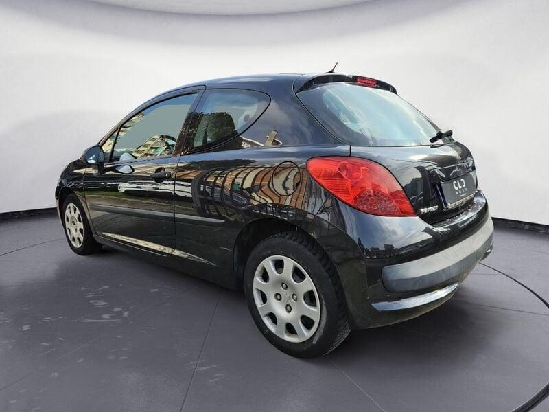 Peugeot 207 1.4 HDi 70CV 3p. ONE Line