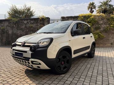 Fiat Panda 1.0 City Cross Hybrid* Bluetooth* sensori di*