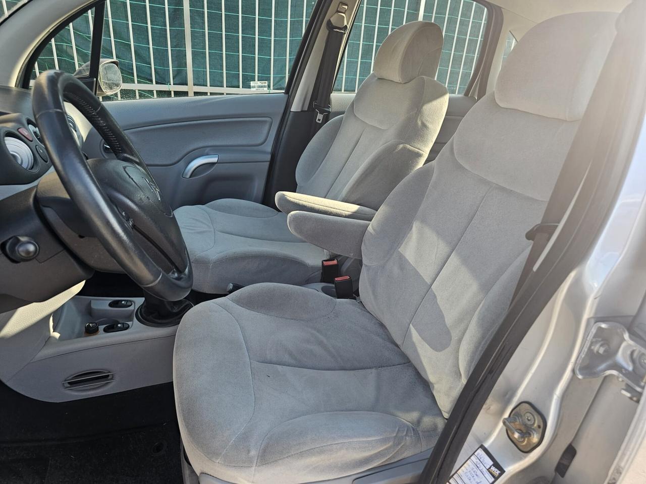 Citroen C3 1.4 Exclusive Bi Energy G