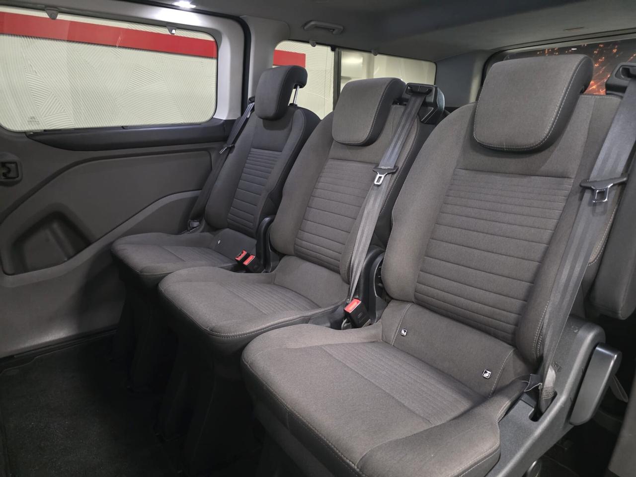 Ford Tourneo Custom 310 2.0 TDCi 170CV PL Titanium