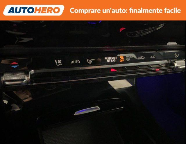 MERCEDES-BENZ A 200 Automatic Premium