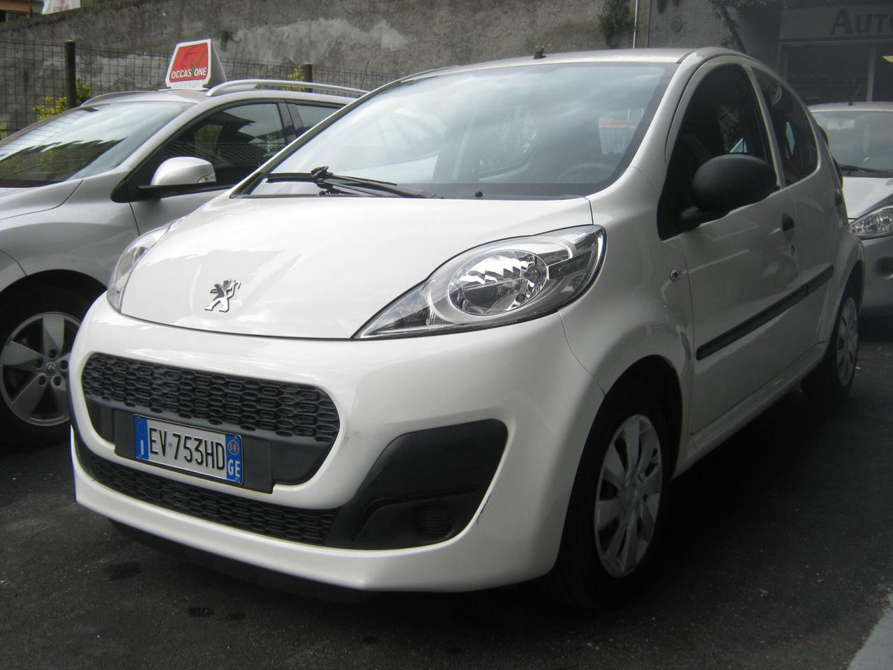 Peugeot 107 1.0 5pt 35000 KM AUTOEMILIA