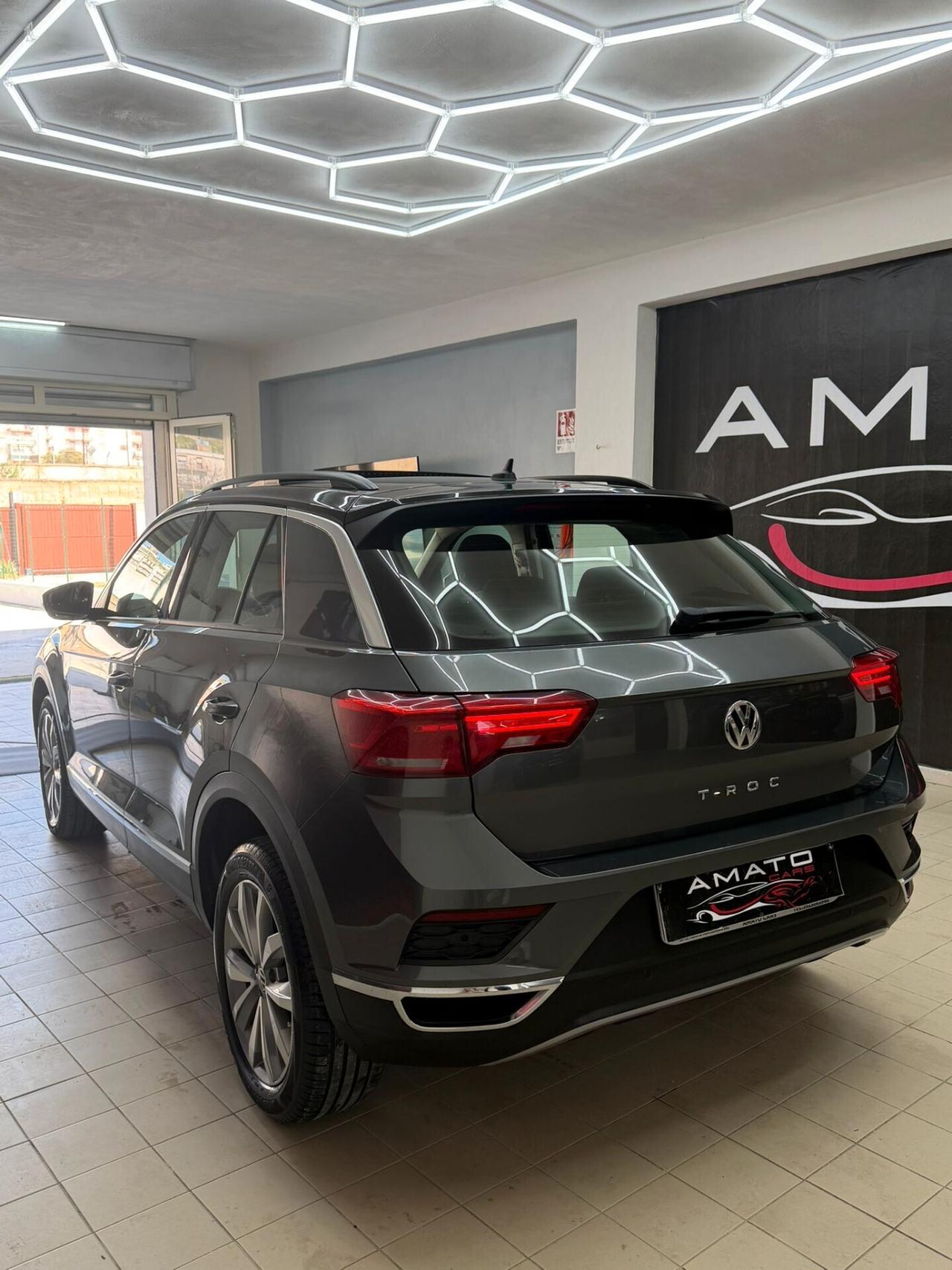 Volkswagen T-Roc 1.6 116CV TDI CON TETTUCCIO APRIBILE
