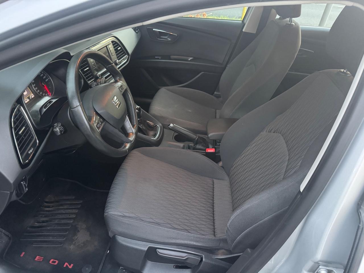 Seat Leon 1.4 TGI ST neopaten garanzia 12 mesi