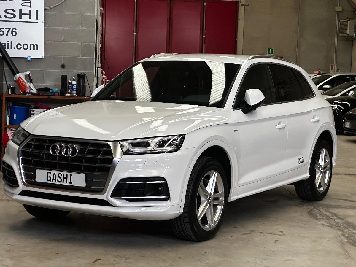 AUDI - Q5 - 40 TDI quattro S line plus