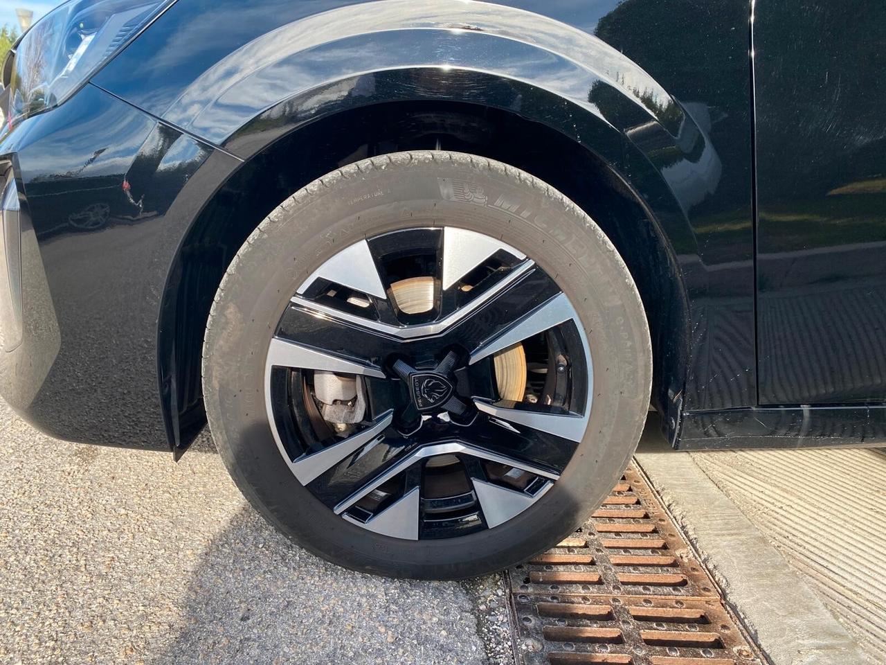 Peugeot 208 PureTech 100 Stop&Start 5 porte Allure