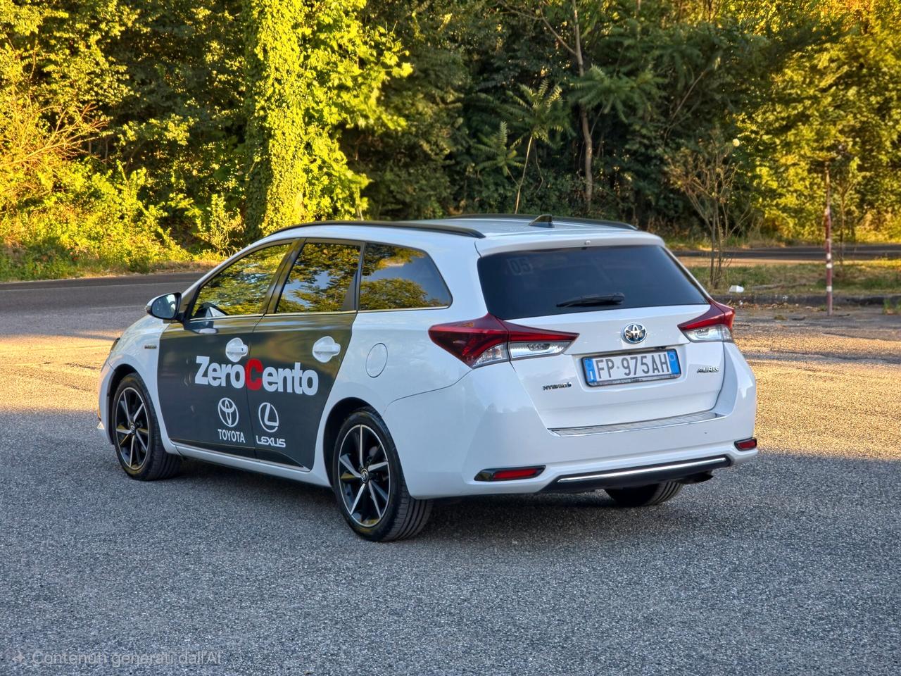 Toyota Auris Touring Sports 1.8 Hybrid Lounge CV-99 E6B Automatico NEO 2018