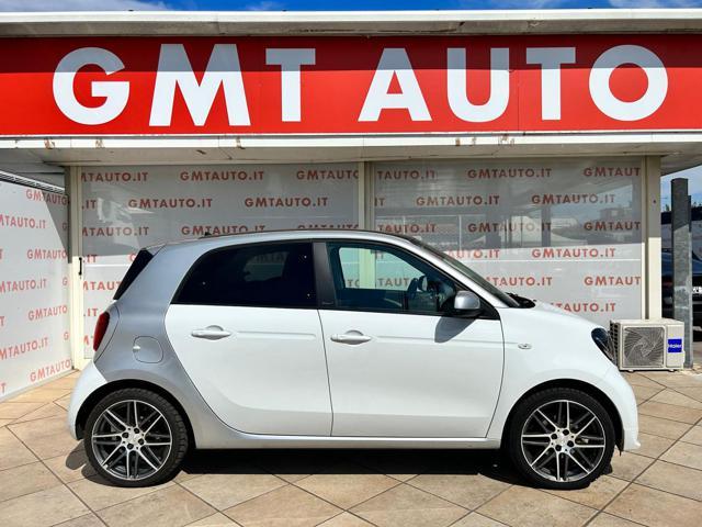 SMART ForFour 0.9 109CV BRABUS EXCLUSIVE LED NAVIGATORE PANORAMA