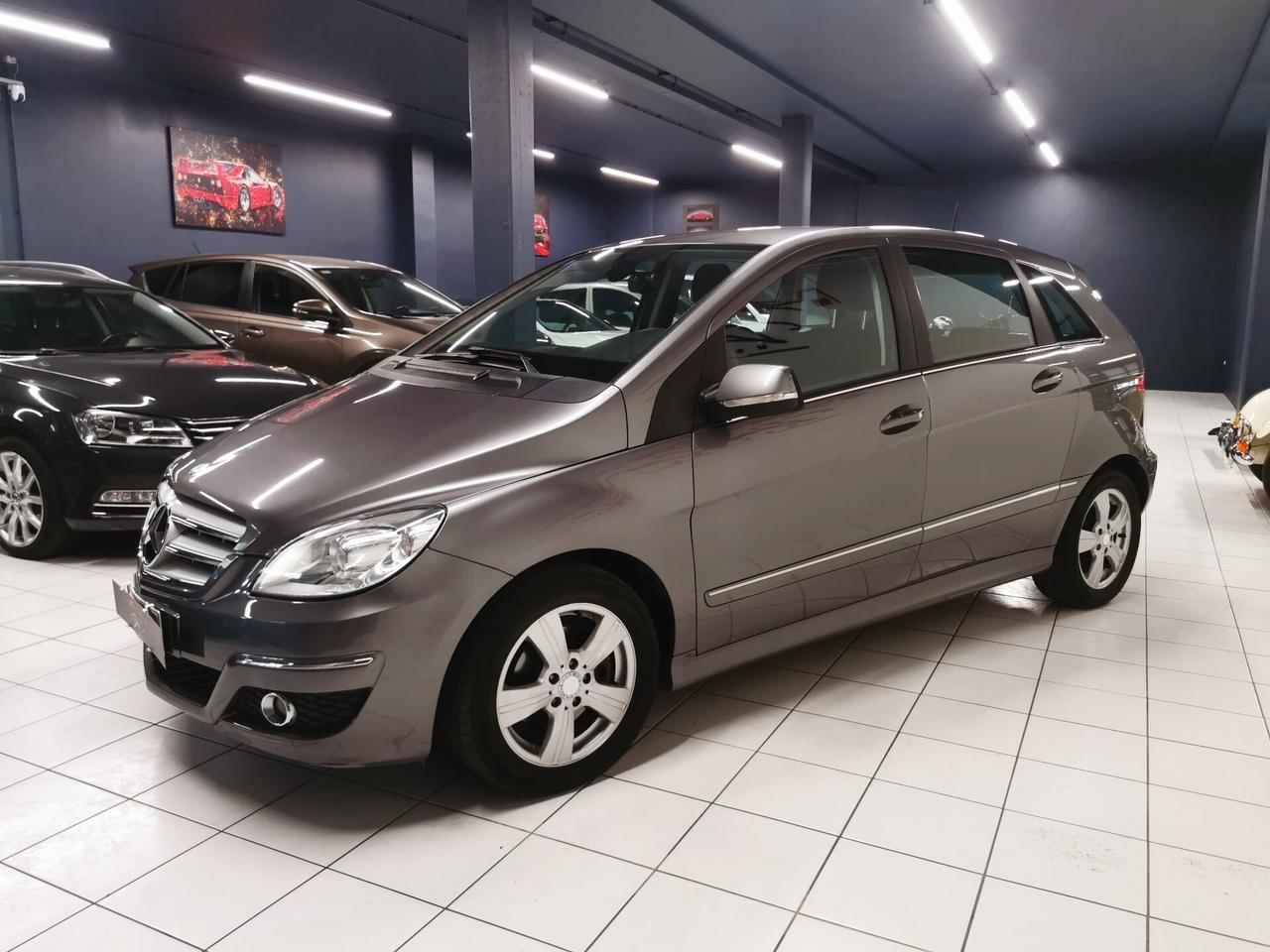 Mercedes-benz B 180 CDI Chrome Neopatentati