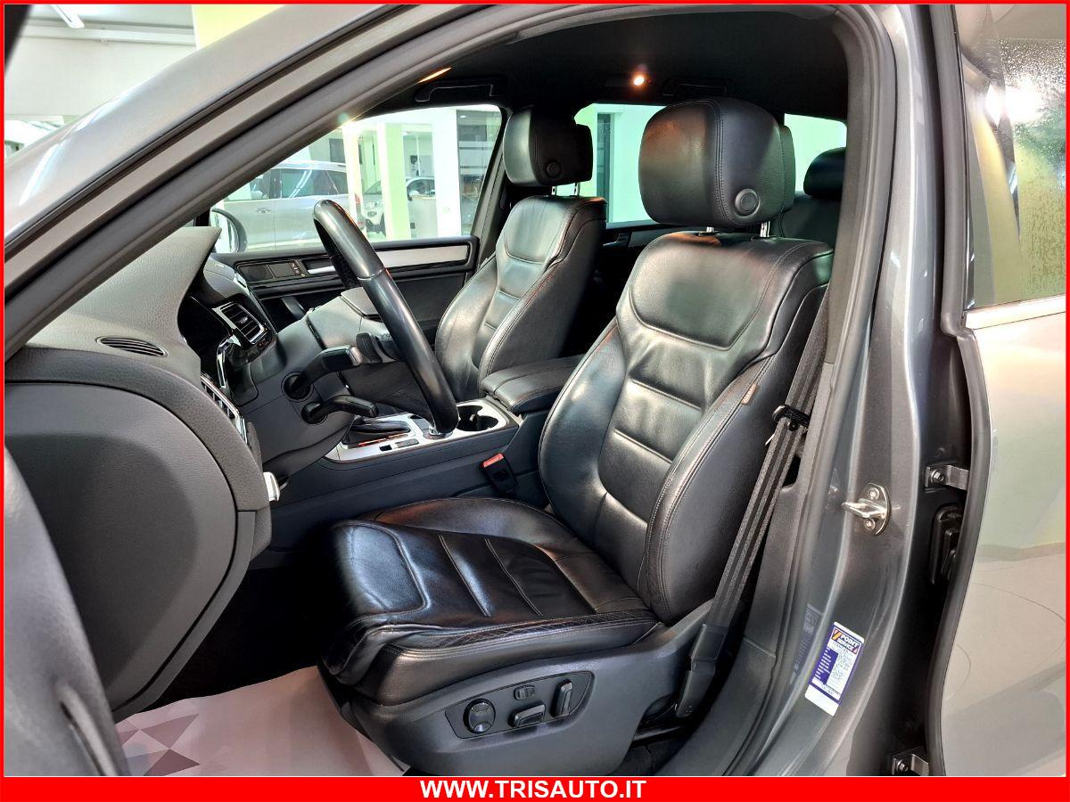 VOLKSWAGEN Touareg 3.0 V6 TDI Tiptronic (XENO+PELLE+NAVI)