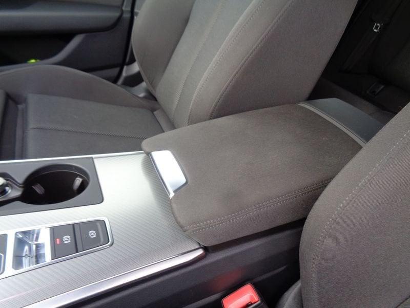Audi A6 A6 Avant 40 2.0 TDI quattro ultra S tronic Business Sport