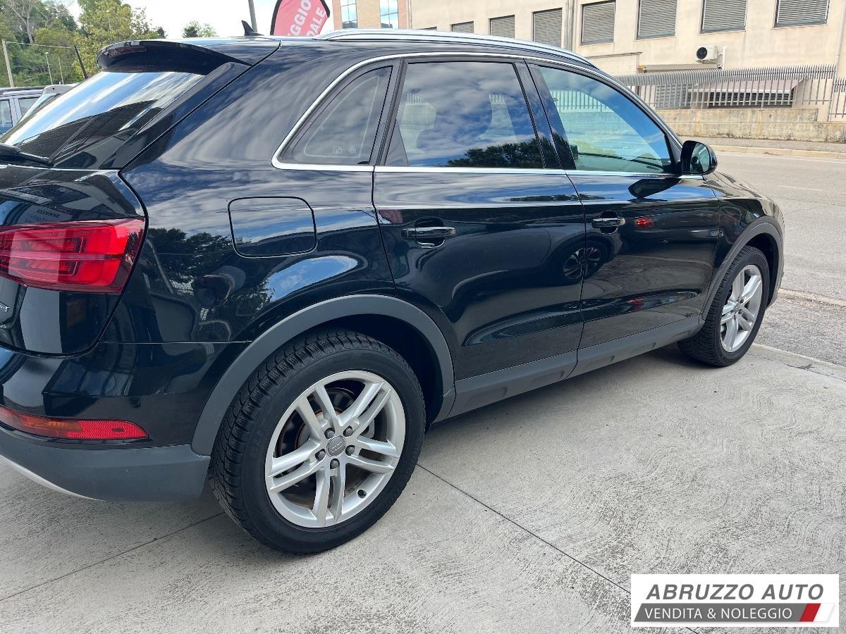 AUDI Q3 2.0 TDI 150 CV S tronic quattro Km 129.000