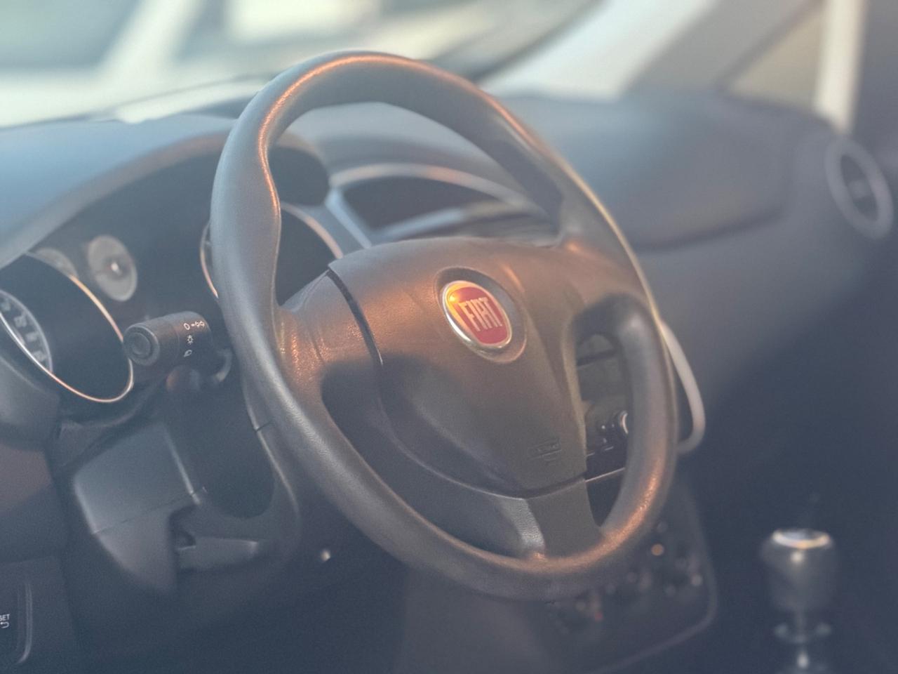 Fiat PUNTO 1.4 METANO 2016 - BELLA!