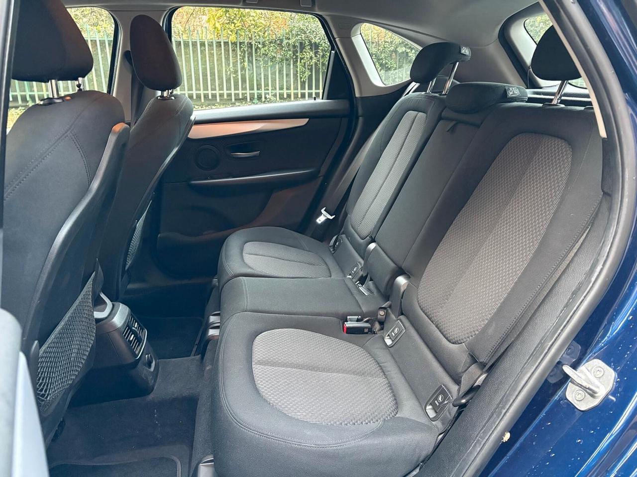 Bmw 2er Active Tourer 218i Luxury