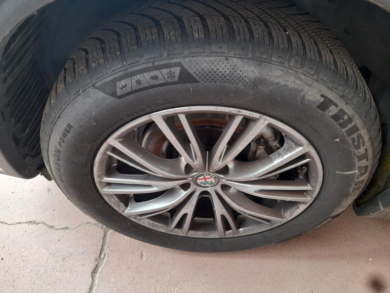 Alfa Romeo Stelvio 2.2 Turbodiesel 180 CV AT8 Q4 Executive