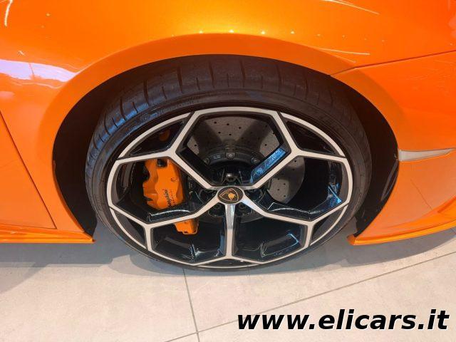 LAMBORGHINI Huracan Huracán 5.2 V10 EVO Coupé