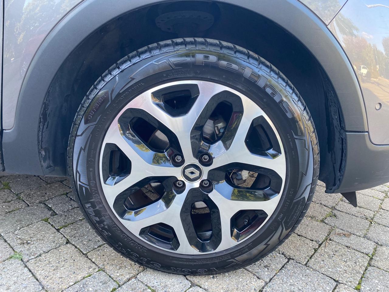 Renault Captur 1.3 TCe 130 CV Sport Edition2