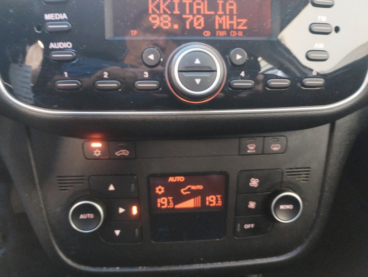 Fiat Punto 1.3 MJT II 75 CV 5 porte Lounge