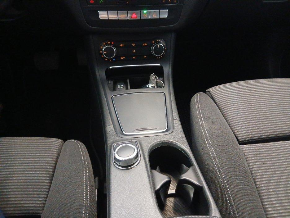 Mercedes-Benz Classe B (T246/242) - B 180 d Automatic Business