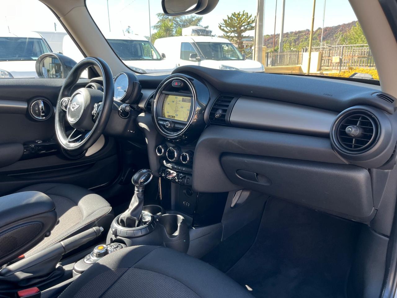 MINI Cooper D 1.5 116CV 3p Automatica Hype SPORT