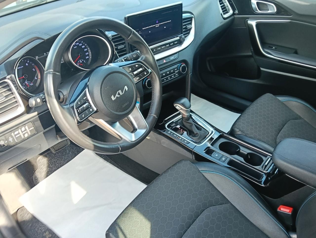 Kia XCeed 1.6 CRDi 136 CV MHEV DCT Aziendale Business