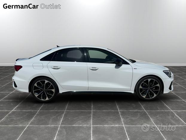 Audi A3 sedan 35 2.0 tdi s line edition